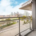 Central Downtown Suites