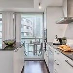 Condo Downtown, Cn Tower, Financial District