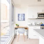 Upscale 3Br Condo - Minutes From High Park