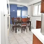 Raised Bungalo