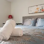 Lovely Property In Downtown Core