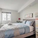 Lovely Property In Downtown Core