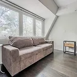 Lovely Property In Downtown Core