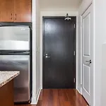 Downtown Condo, Entertainment And Financial District