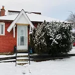 Relax Room V East York Space Share Toronto Canada