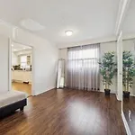 Ikonstay Harmony Room In Toronto