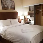 Gorgeous Condo In Downtown Near Cn Tower