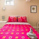 Charming 2-Bdr Apt, Private Entrance, Self Check-In