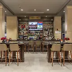 One King West Hotel And Residence