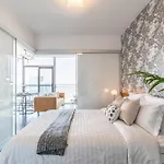 Skytree - Modern Rusty Condo Close To Union Station In Heart Of Downtown