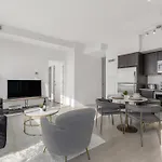 *Luxury 2Br-2Ba, High Floor, Unobstructed Lake View*