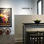 Woodbine Warehouse Apartment