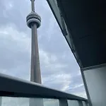Cn Tower Suite