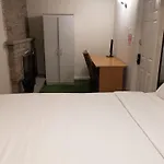 Private Rooms In House In North York Shared Kitchen