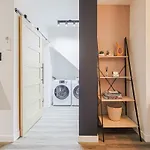 Downtown Toronto Relaxing Retreat