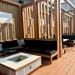 Stylish Suite At 300 Front Street W