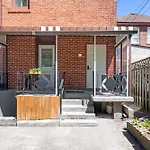 Bedroom In Corso Italia Neighborhood