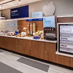 Holiday Inn Express & Suites - Toronto Airport South By Ihg