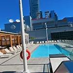 Upscale Suite At Cn Tower, Metro Convention & Rogers Centre