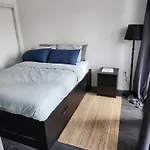 Stylish Stay Toronto Oasis - Reg # Str-2309-Hmvrvx Exp Feb 21, 2026