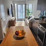 Stylish Stay Toronto Oasis - Reg # Str-2309-Hmvrvx Exp Feb 21, 2026