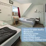 Quadruple Private Room With Netflix & Laundry, Balcony & Self Check-In