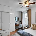 Cozy 2 Bedroom + 2 Bathroom