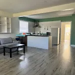 Queen Bedroom Near Finch Subway