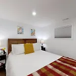 Fresh And Modern Guest Suite