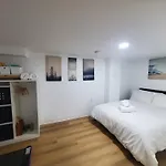 Entire Place In Downtown 2 Bedroom Basement Suite