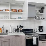 Sunset View Studio By Eaton Centre