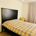 Entire Condo 2 Bedroom Budget Stay Walk To Subway