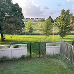 Charming 3-Bedroom House With Wi-Fi In Toronto