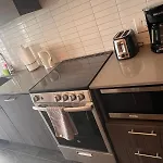 Cozy 2 Bedroom By Eaton Centre Mall