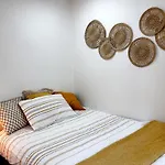 Toronto Central Area Double-Bed Room