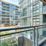 2Br Condo By Cn Tower & Waterfront Free Parking