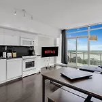 Prestige Downtown Suite - Free Parking
