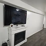 Queen Bedroom
