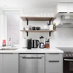 Family Getaway Trendy Ossington Neighbourhood