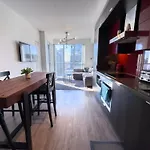 Comfort Front Suites Cn Tower View & Free Parking