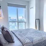 Comfort Front Suites Cn Tower View & Free Parking