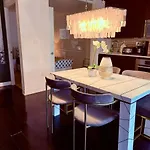 Charming 4Br Downtown Townhome Near Cn Tower Free Parking