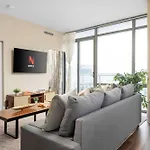 2Br 2Ba Bay And Wellesley Yorkville Uoft