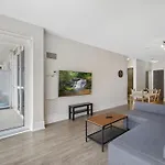 Cn Tower Lake View 2 Bedroom Suite