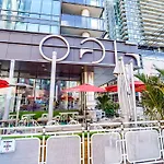 CHOL Furnished Suites - 300 Front Street West