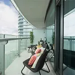 Downtown Deluxe Suite