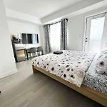 Modern Private Room Private Bathroom With King Bed With Tv And Balcony Midtown Downtown Toronto