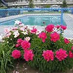 Grand Motel
