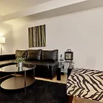 Atlas Suites Furnished Apartments- Rogers Center, Downtown Toronto