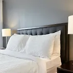 Atlas Suites Furnished Apartments- Rogers Center, Downtown Toronto
